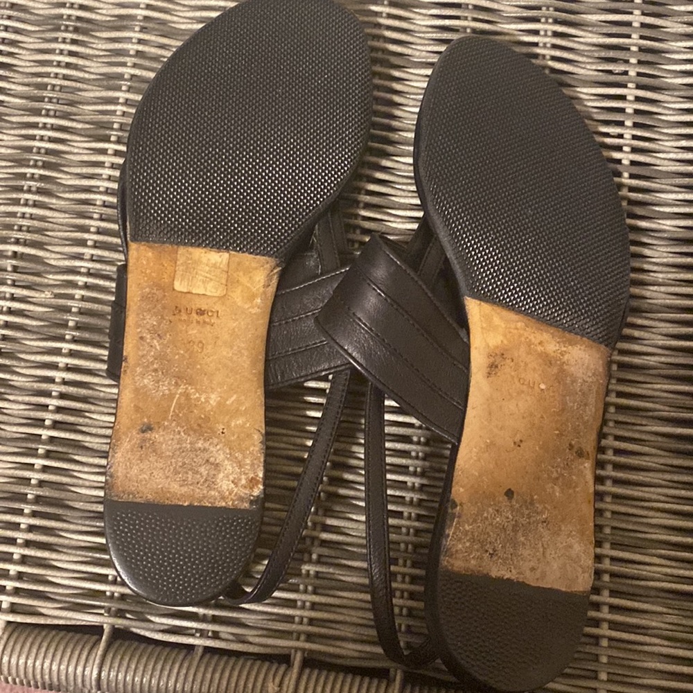 Gucci black leather sandals excellent condition - Picture 4 of 7